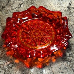 Excellent Vintage mid century to 1970s cranberry-Ember Orange Glass Ashtray
